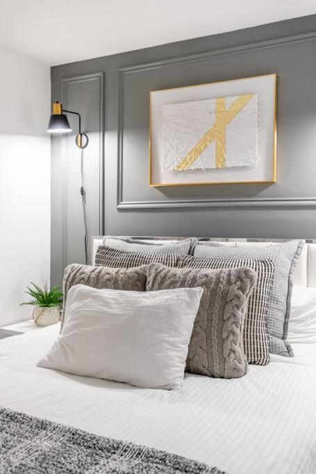 Luxury Suite Downtown Toronto Near Cn Tower Exteriér fotografie