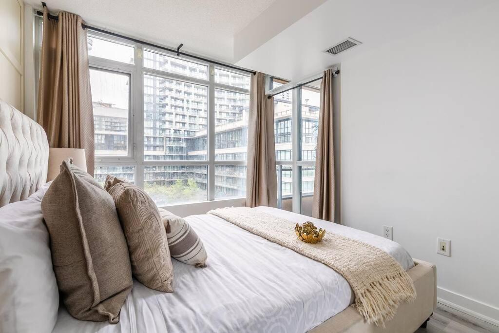 Luxury Suite Downtown Toronto Near Cn Tower Exteriér fotografie
