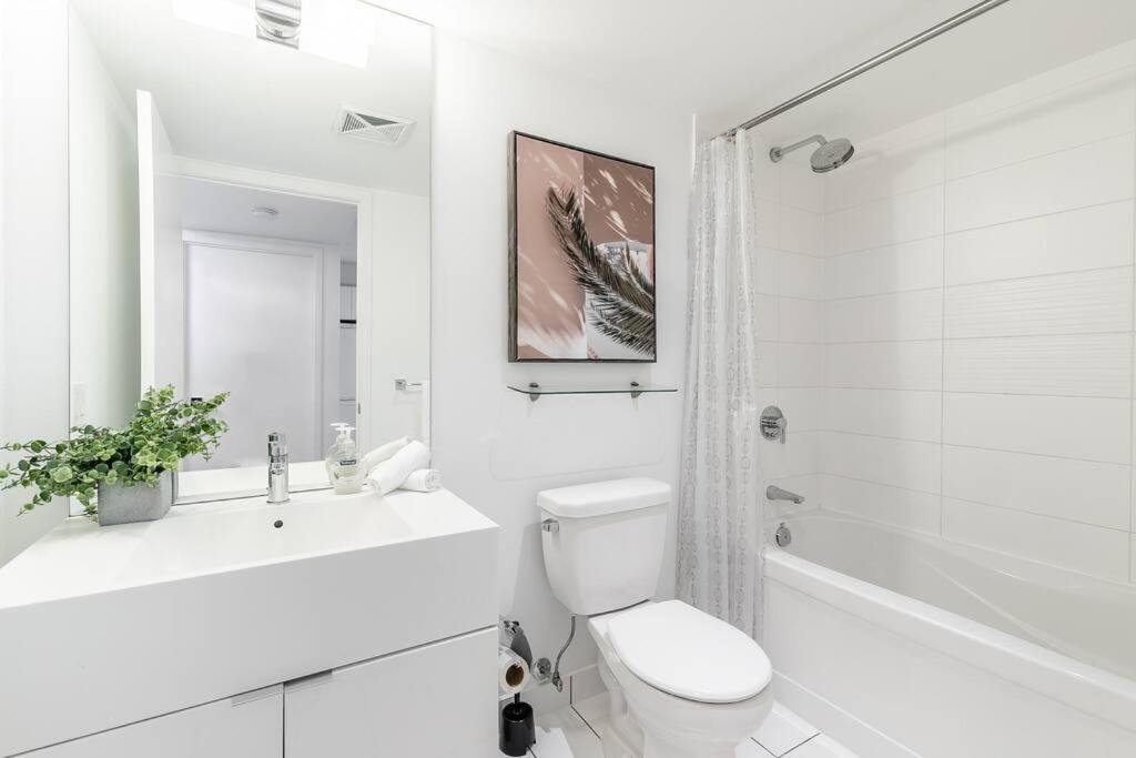 Luxury Suite Downtown Toronto Near Cn Tower Exteriér fotografie